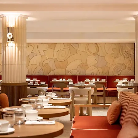 Ventura Saint-tropez, Tapestry Collection By Hilton Hotel 4*