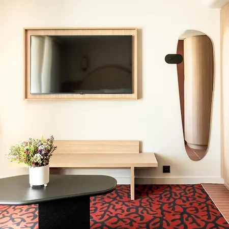 Hotel Ventura Saint-tropez, Tapestry Collection By Hilton Saint-Tropez