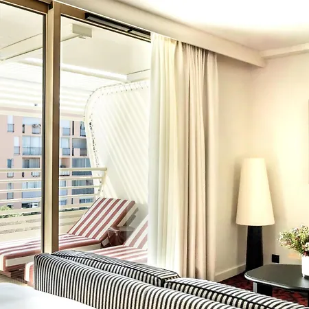 Ventura Saint-tropez, Tapestry Collection By Hilton