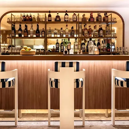 Ventura Saint-tropez, Tapestry Collection By Hilton 4* Saint-Tropez